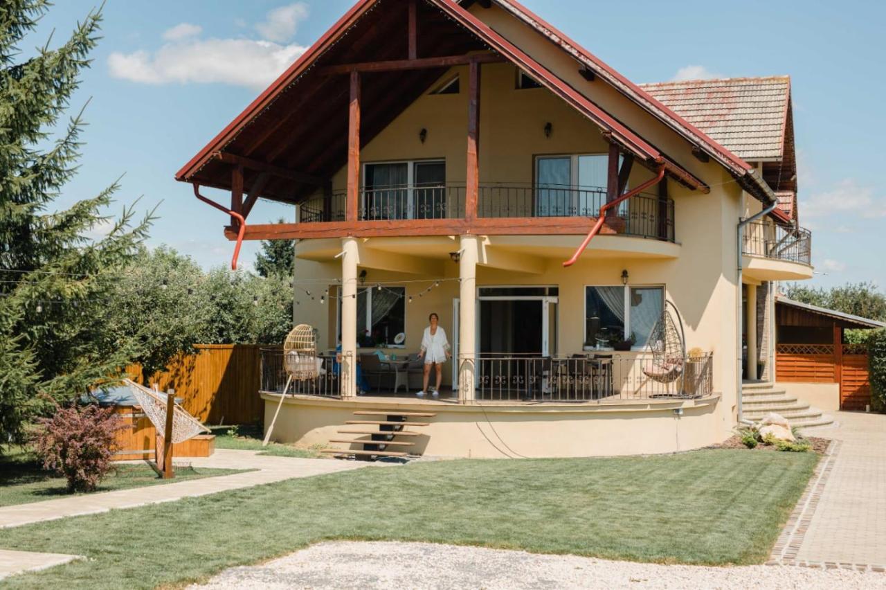Orchard Villa Braşov Dış mekan fotoğraf